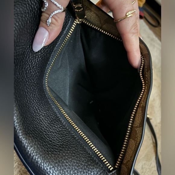 Large Leather Coach Purse - Picture 3 of 6